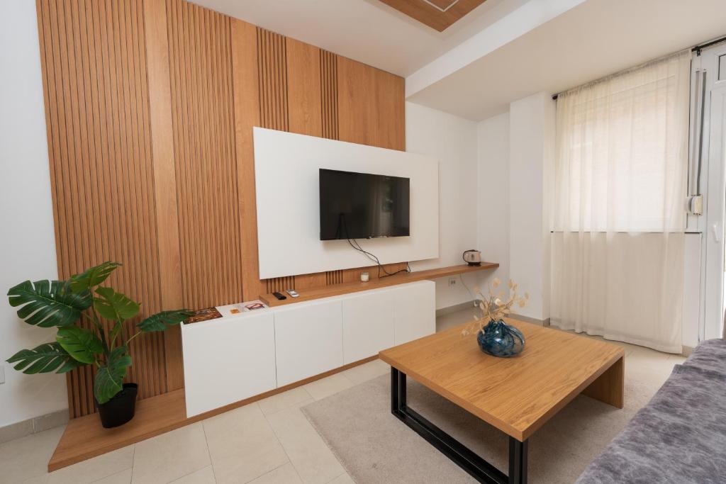 Comanda LUXURY APARTMENTS 7