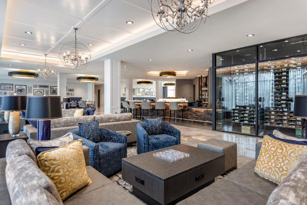 EVEN Hotel Austin Uptown near the Domain, an IHG Hotel Image