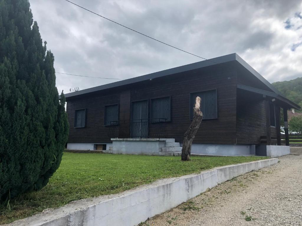 Gite au Doubs Chalet 8