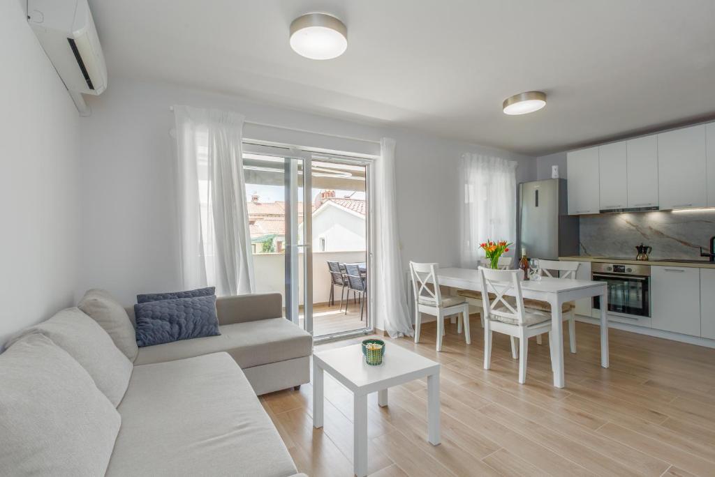 Apartment Luka Premium