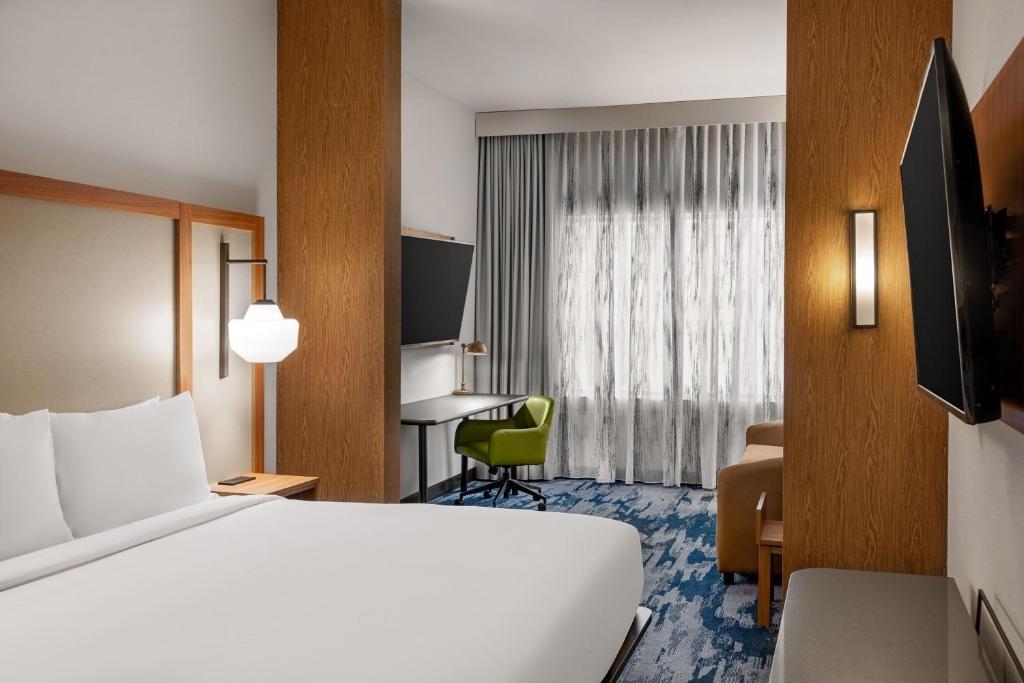 Fairfield Inn & Suites Austin Downtown Image