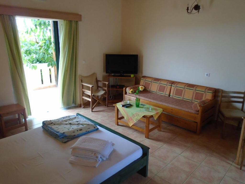 Tompras Village 5
