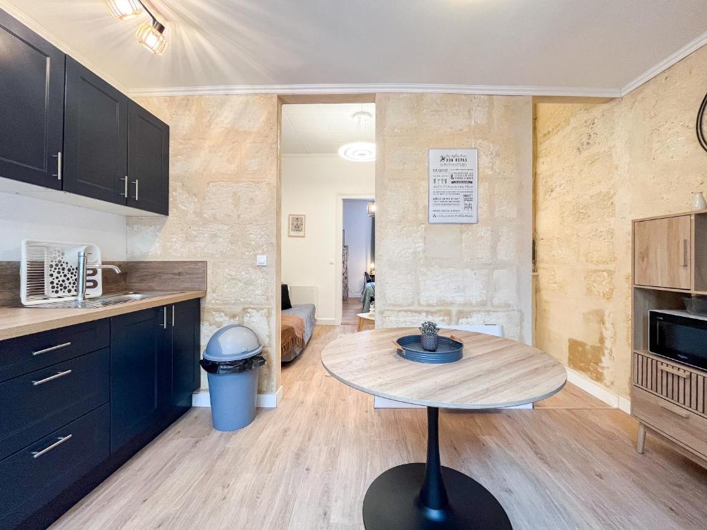 Echoppe typique avec Terrasse 8