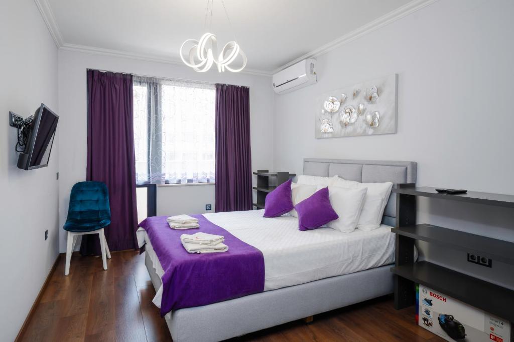 Feel at Home - Central 2BD Flat with Parking by Flat Mаnager 2