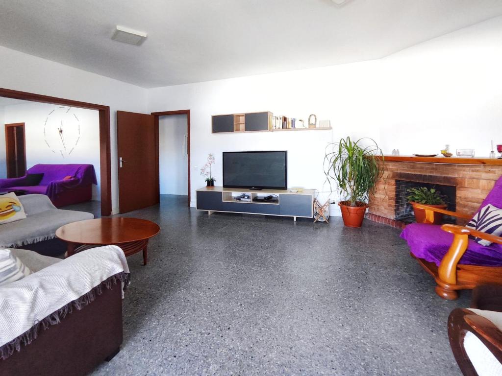 Casa con piscina privada en Sant Pol de Mar 8