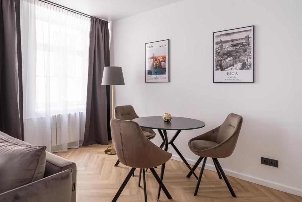 Mucenieku street 1-bedroom stylish apartment 4