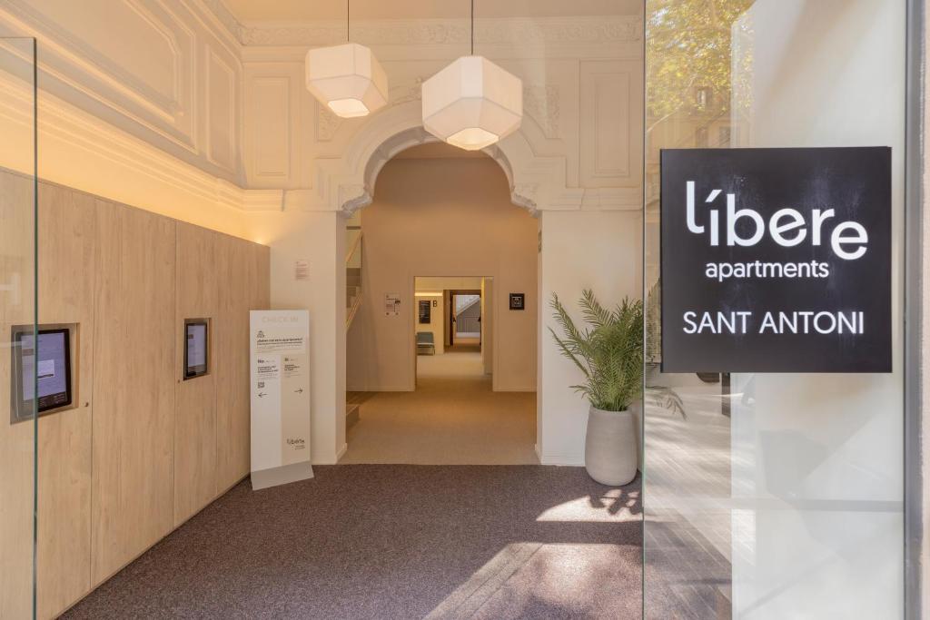 Líbere Barcelona Sant Antoni 3