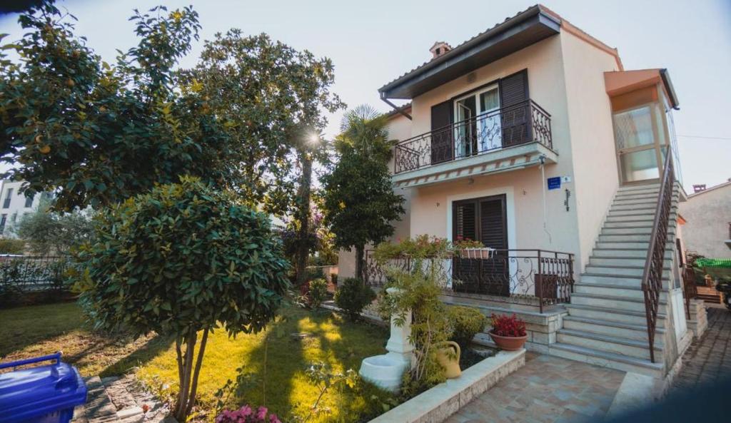 Antonio Apartment 2 6