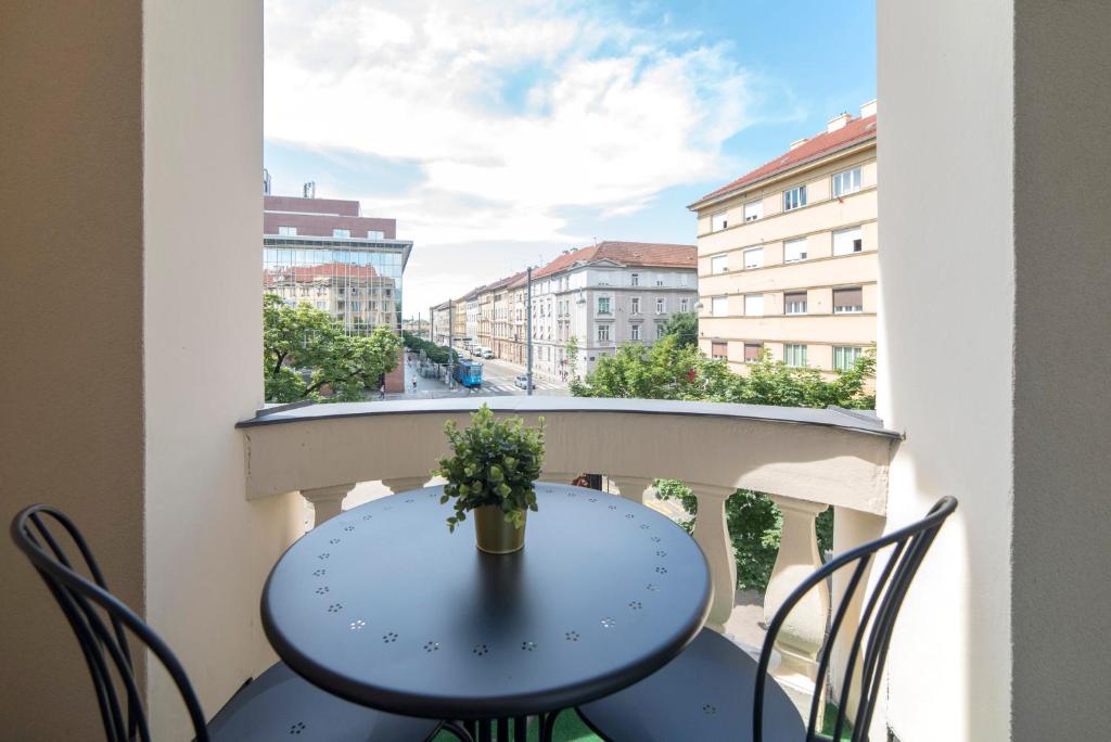 Evita Apartments Zagreb - Stylish Studios in Central Zagreb 3