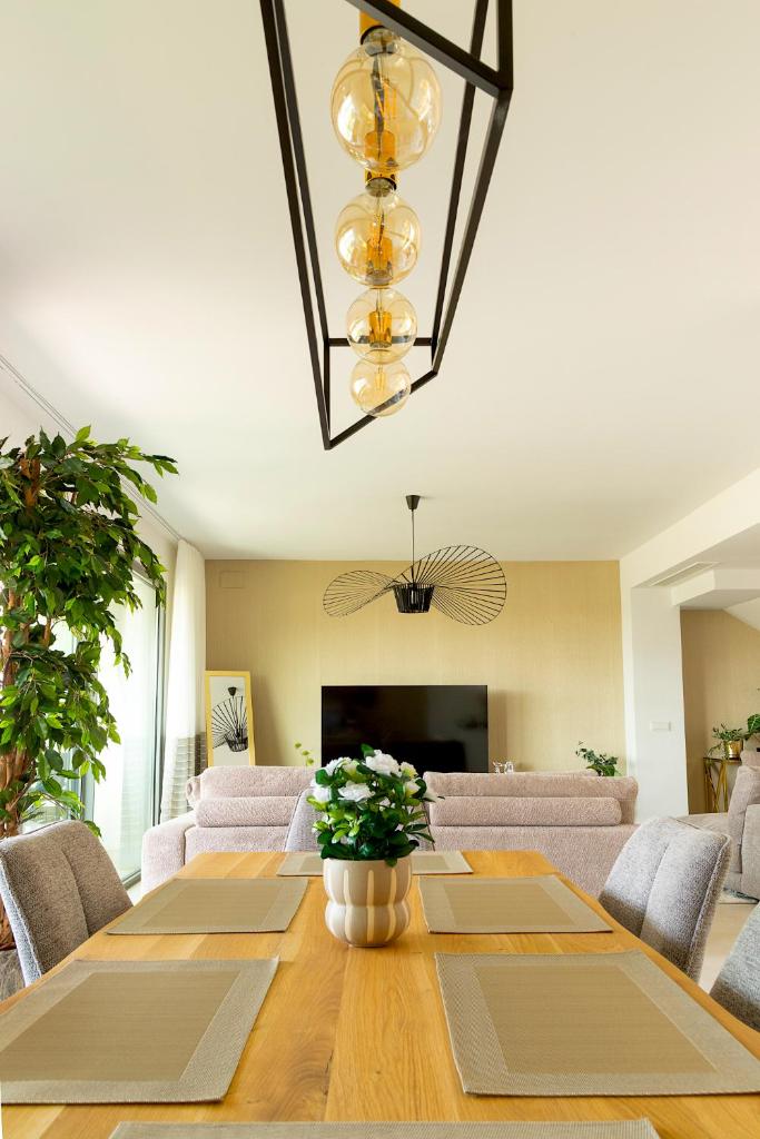 Eden House Chaparral Golf 7