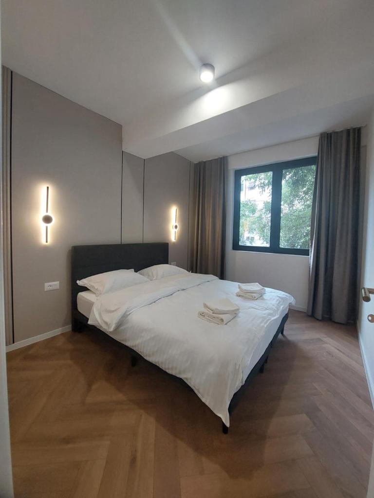 Executive Suites by Modern Living 2
