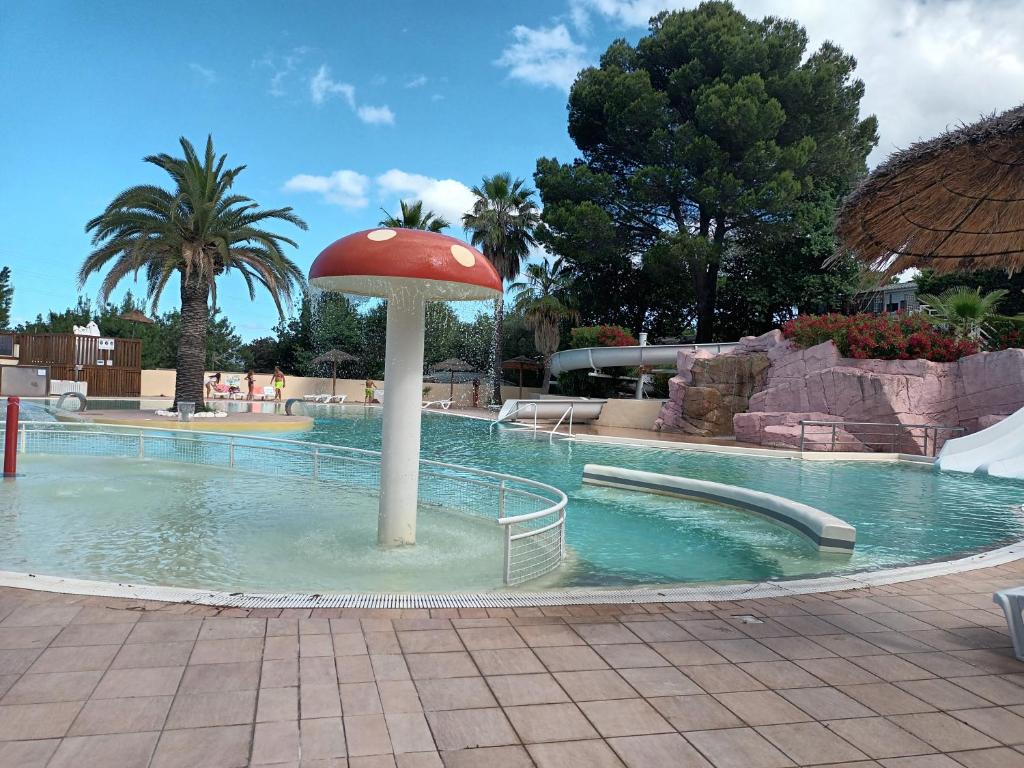 Photo de la galerie de l'établissement Mobilhome Fréjus Camping Gorge Vent, à Fréjus