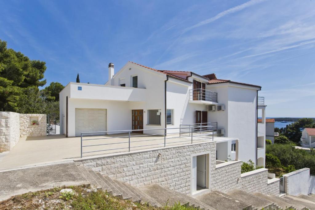 Villa Lucija 6