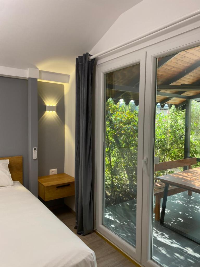 Garden Beach House 2