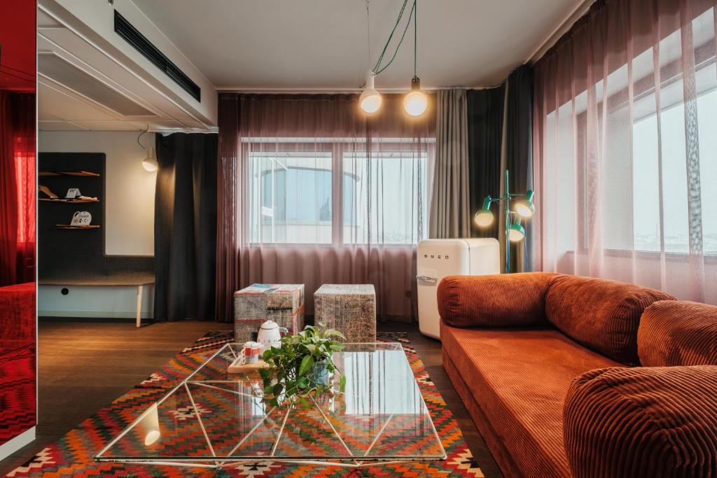 Hobo Hotel Stockholm Image