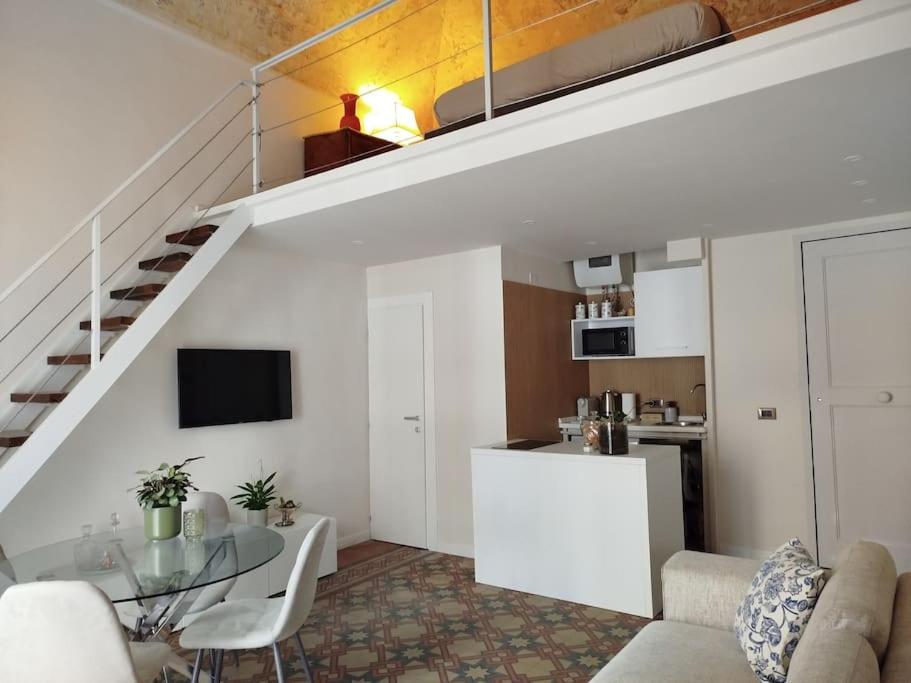 Living Suite Catania Garibaldi 4