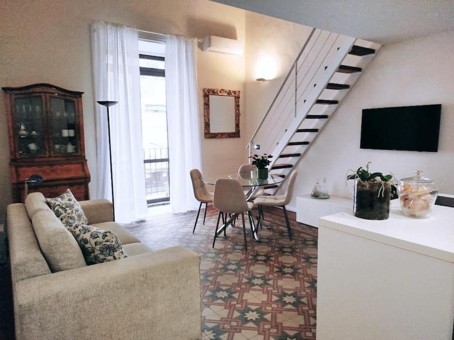 Living Suite Catania Garibaldi 5