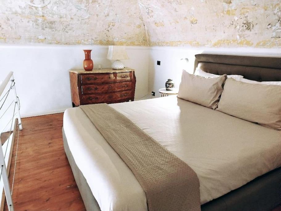 Living Suite Catania Garibaldi 2