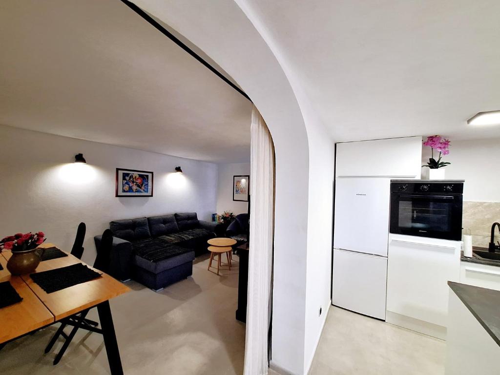 Apartman Ena by the Sea 5