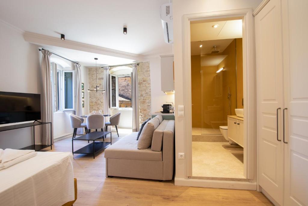 Kantouni Mpizi Suites by CorfuEscapes 3