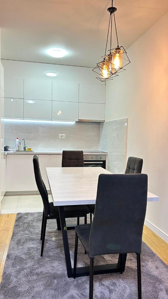 Comfort Central Point apartment 2
