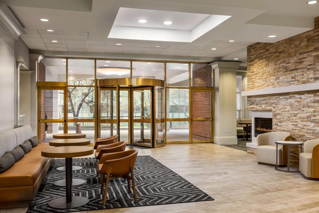 Homewood Suites by Hilton Washington, D.C. Downtown Image