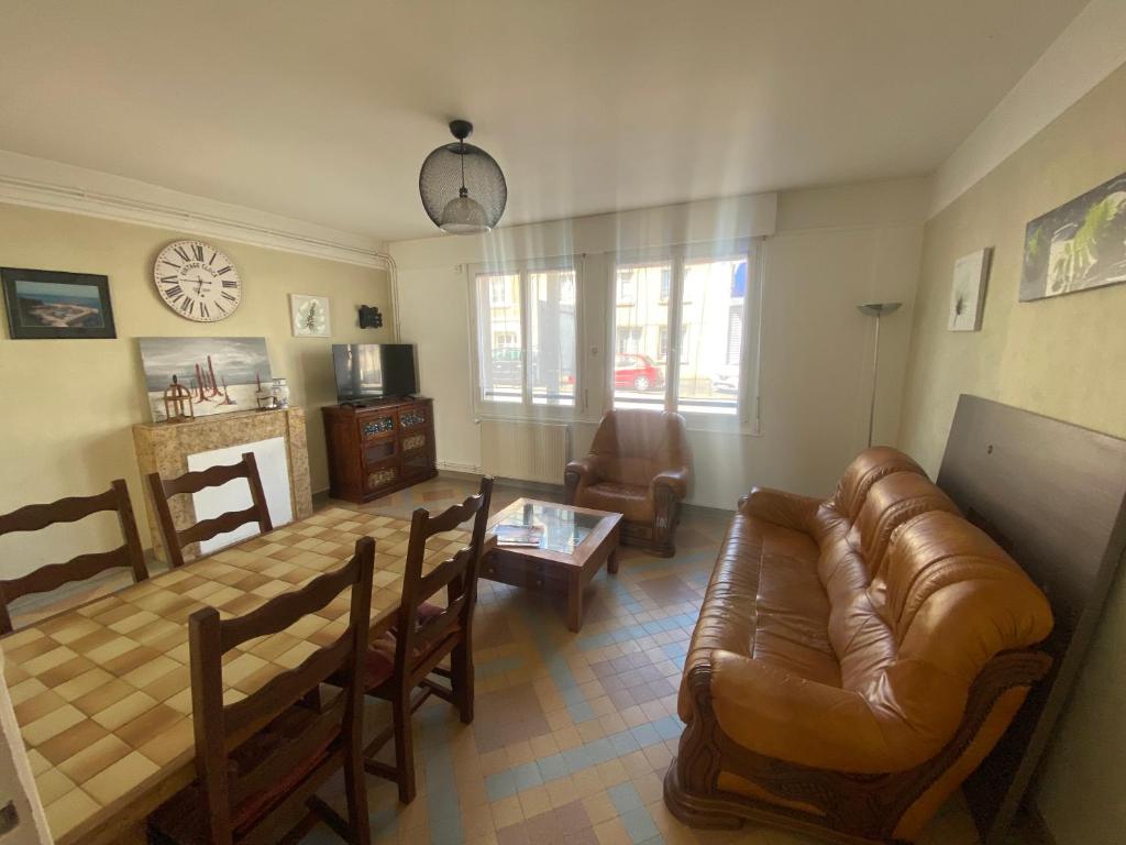 gîte iaorana - maison en centre ville 8