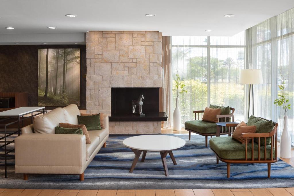 Fairfield Inn & Suites by Marriott Orlando Kissimmee/Celebration Image