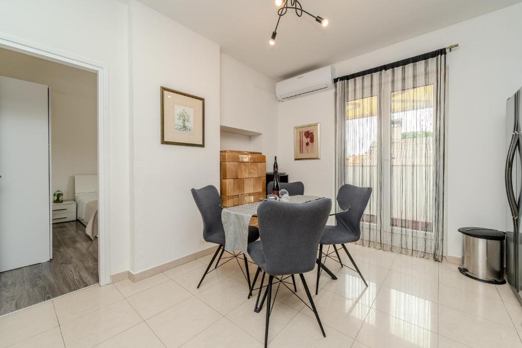 Zadar Center Apartment Verdi,big & cosy 4