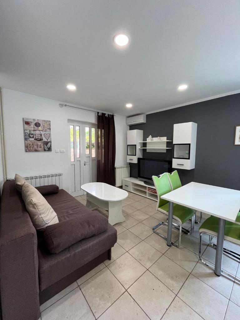 Apartman Luna&Kiara with private parking 6