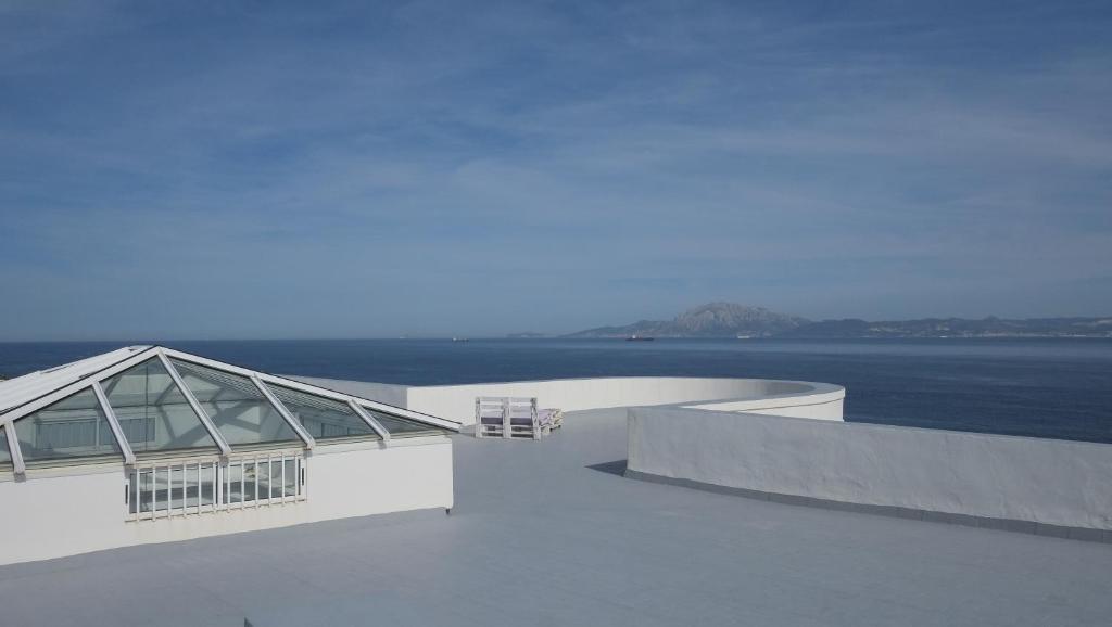 White House Tarifa 6