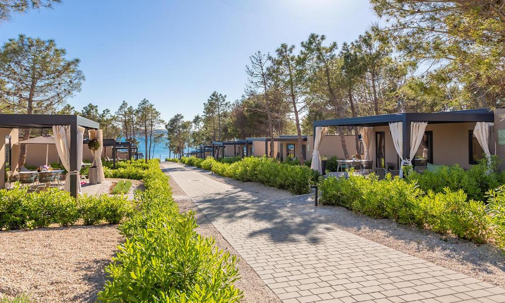 Aminess Style Camping Avalona Glamping Villas & Holiday Homes 2