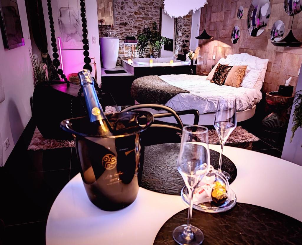 Le Lovt - LOVE ROOM NANTES 4