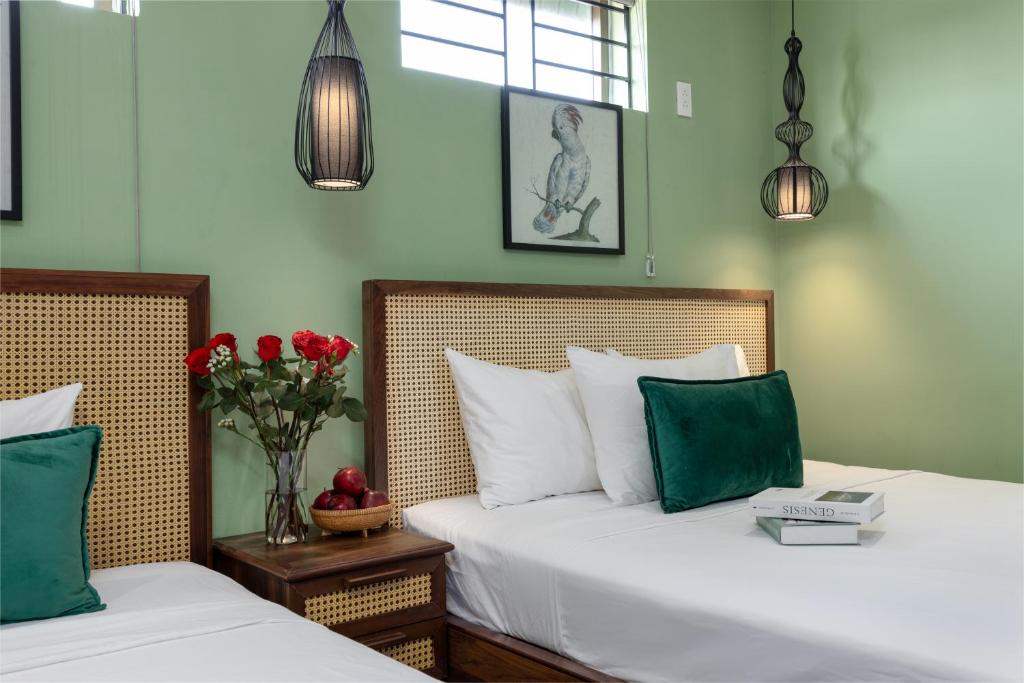 FLOWER BEACHSTAY & COFFEE