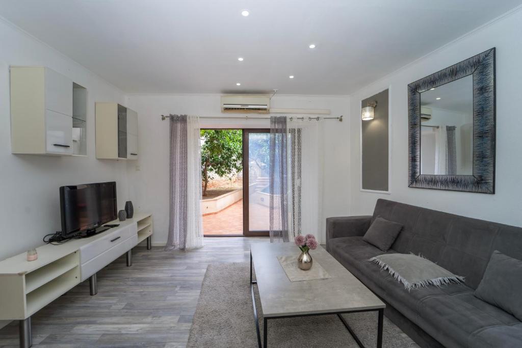 Apartment Barčot, Vela Luka, Korčula, Croatia 4