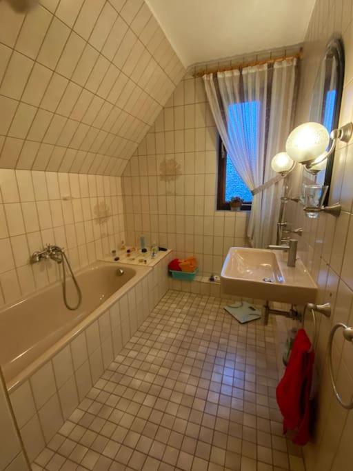 Entire home close to Hamburg, train&airport nearby 8