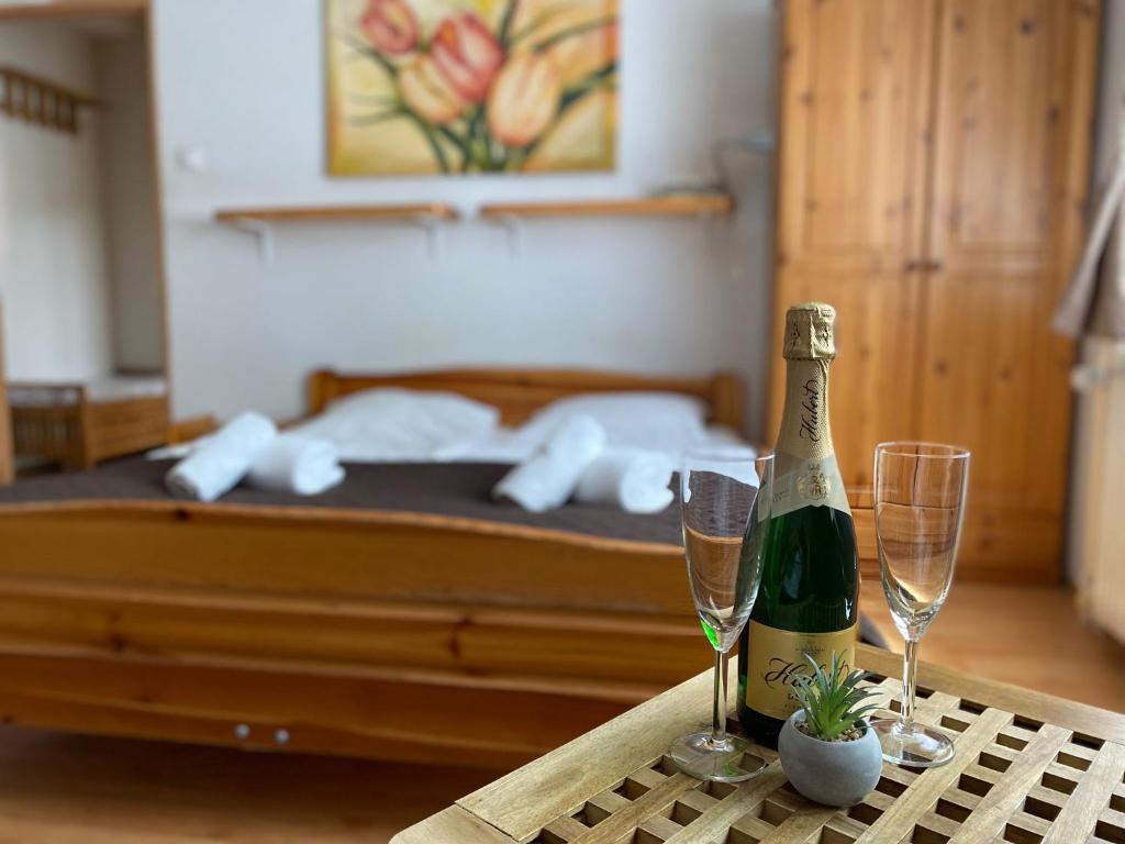 Spa & Pool Apartments Prestige VILLA IVICA 7