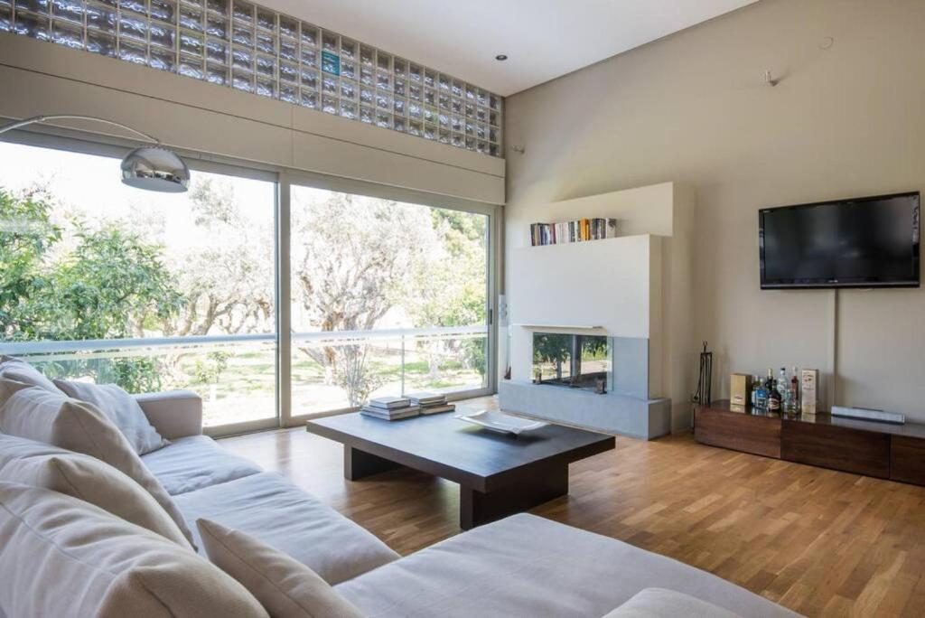 Studio Rio Unique space with garden and garage 6
