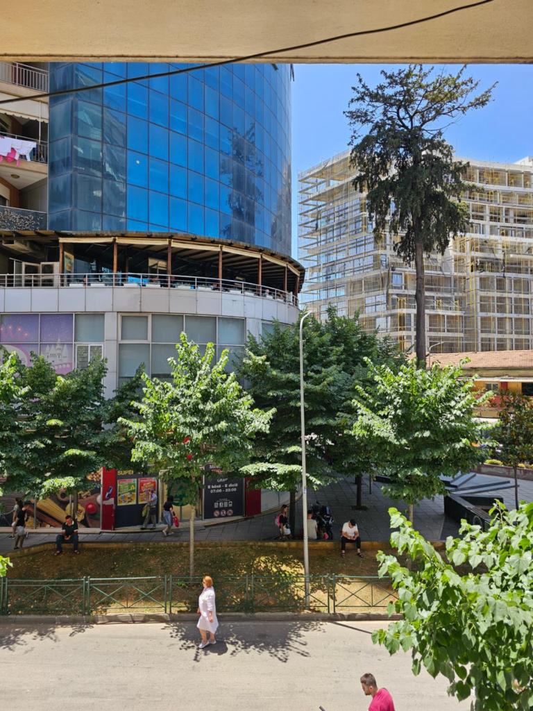 Apartment's City Center Aquilo 6