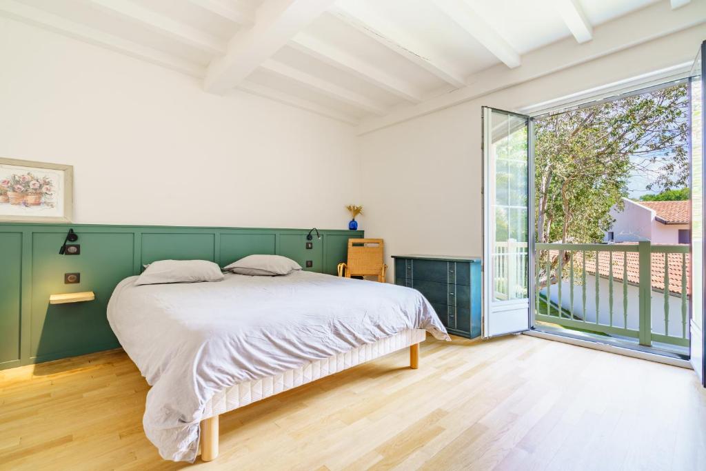 Villa familiale à Biarritz, Parc privé, Pelote Basque & Boulodrome 2