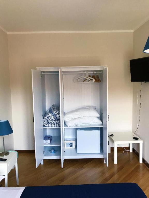CYTRUS rooms 6