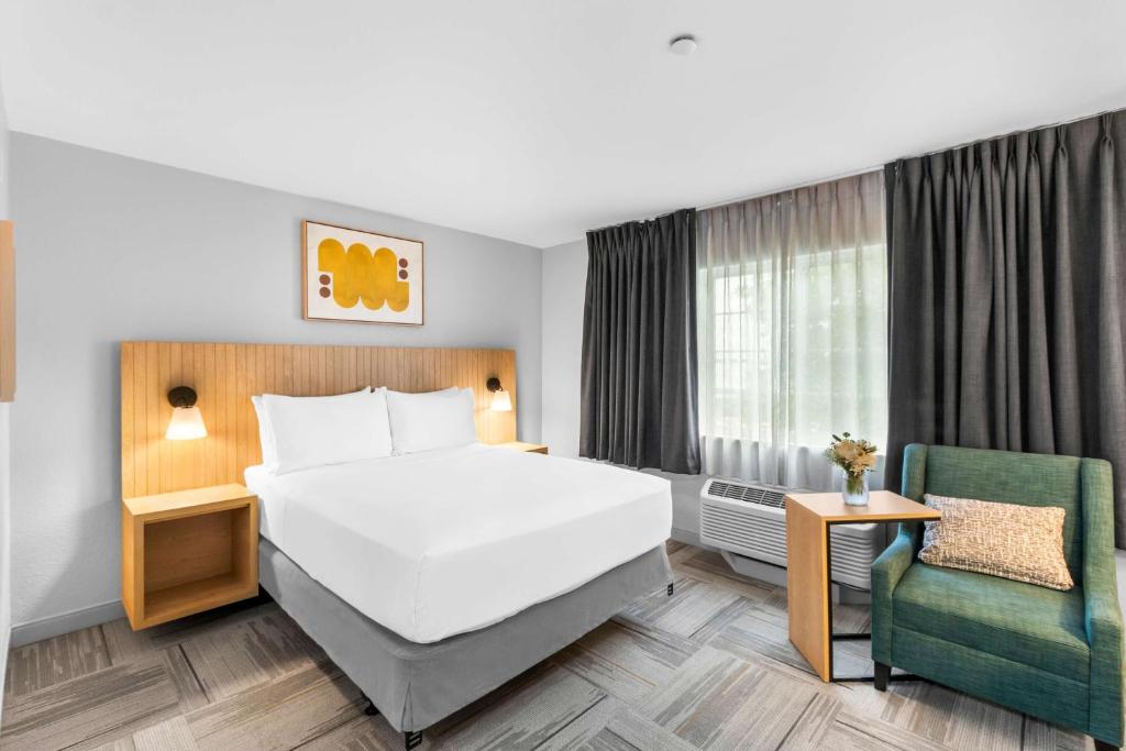 Sonesta Simply Suites Austin South Image