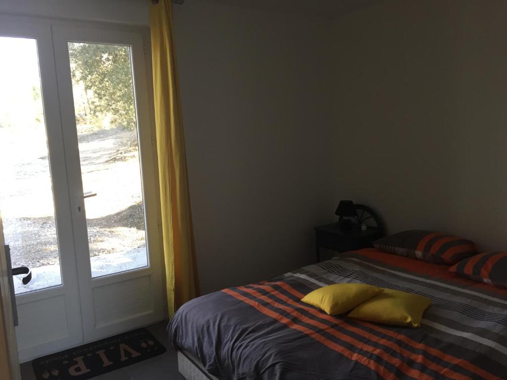 logement indépendant, calme, nature, piscine 2