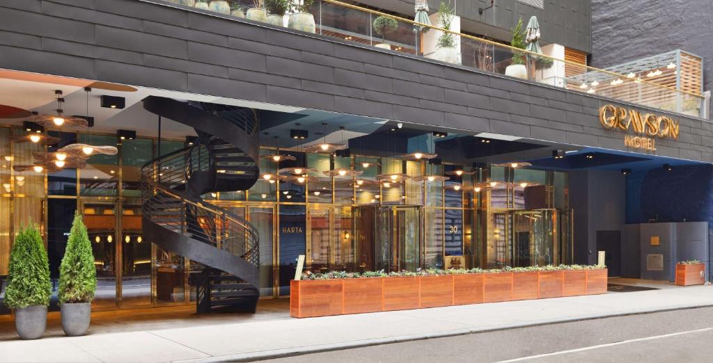 Grayson Hotel Image