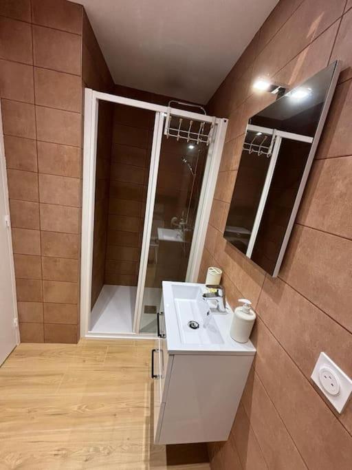 Petite maison cosy en bord de Marne 2 lits en mezzanine 8