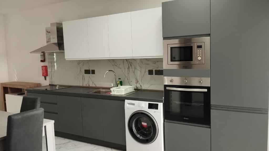 NR89 Apartments, by ferry to Valletta in 10 minutes 4