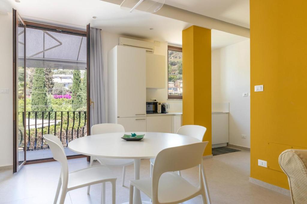 Seaside DD Flat Taormina 4