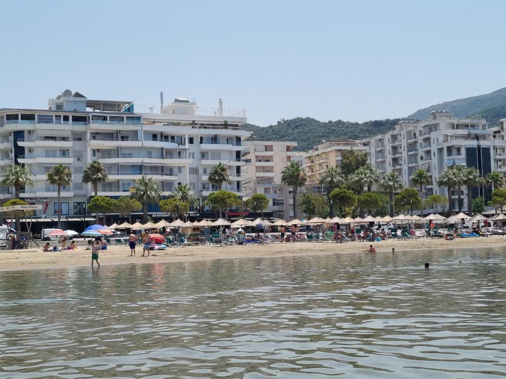 Best area beachfront Apartments 3