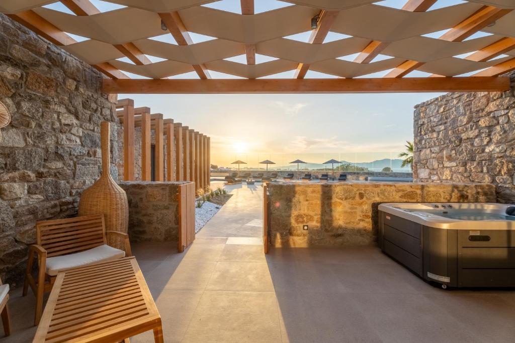 Regency Sunset Suites 6