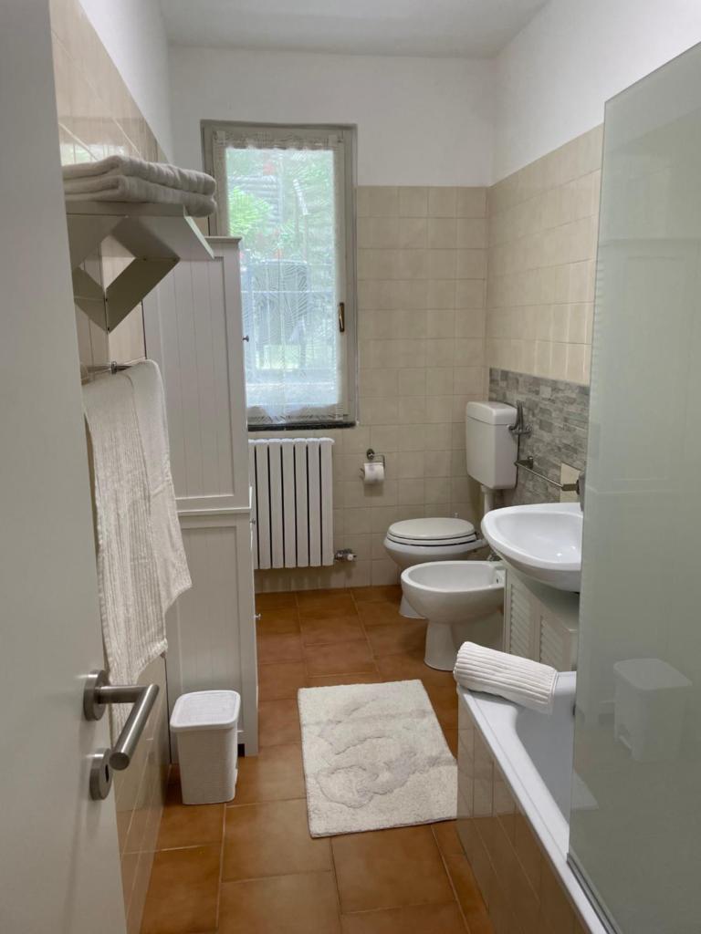 Casa Ambra, 50m vom Comer See, 2 private Parkplätze 8
